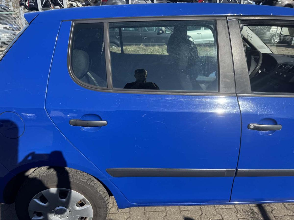 Skoda Fabia 2 5J original T&uuml;r hinten rechts LF5K Dynamic Blue Flie&szlig;heck Rohbau Bj.2009